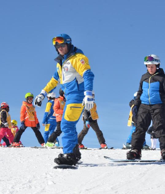 skischule-ratschings-gruppenkurs-snowboard-003