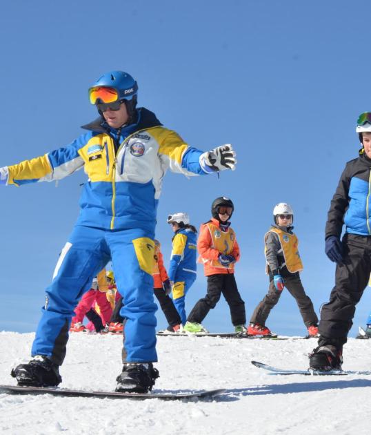 skischule-ratschings-gruppenkurs-snowboard-004