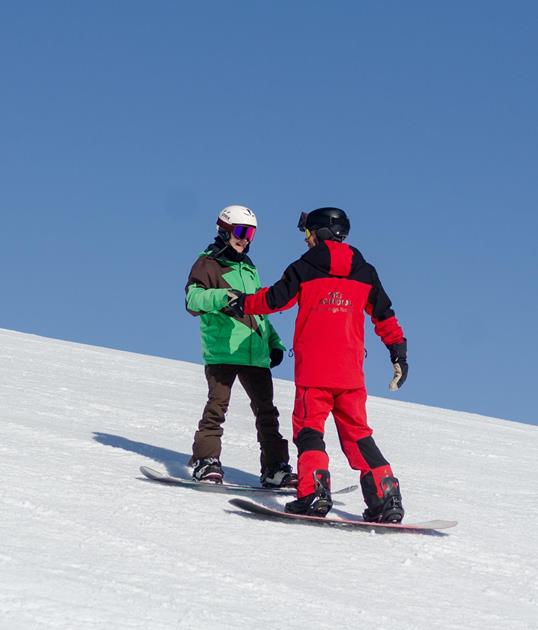 skischule-ratschings-gruppenkurs-snowboard-007